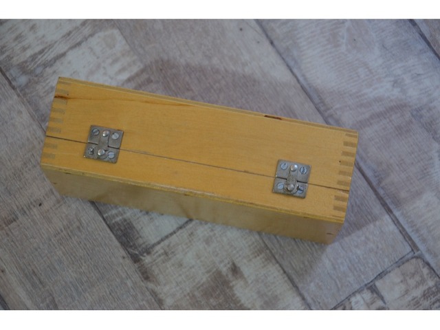 Деревянный укладочный ящик для микроскопа МИР-2