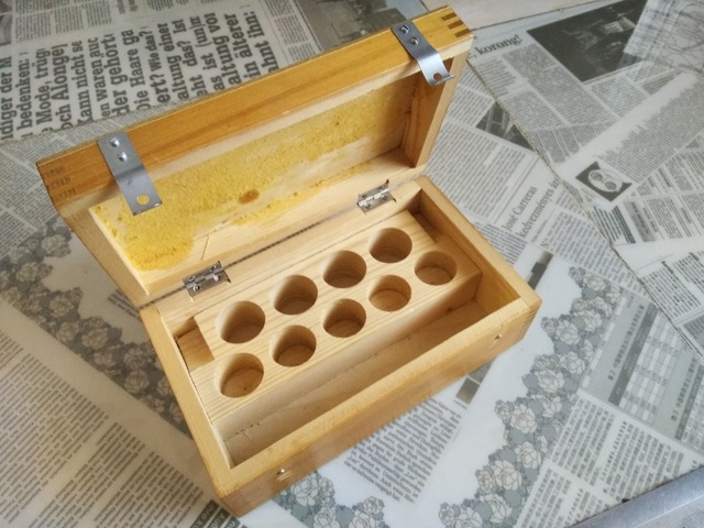 Укладочный ящик для окуляров и объективов микроскопа
